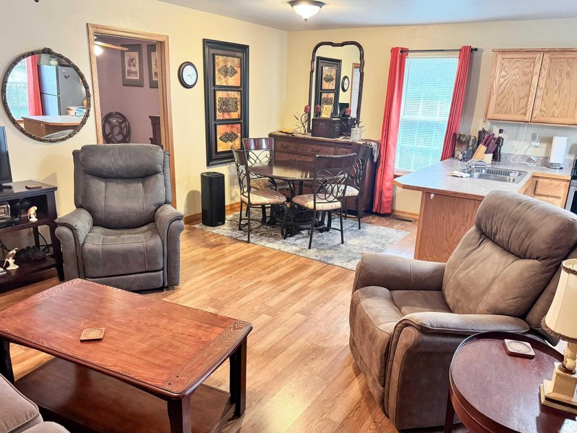 Very well-kept duplex in Heber Springs. This property is within - photo 10