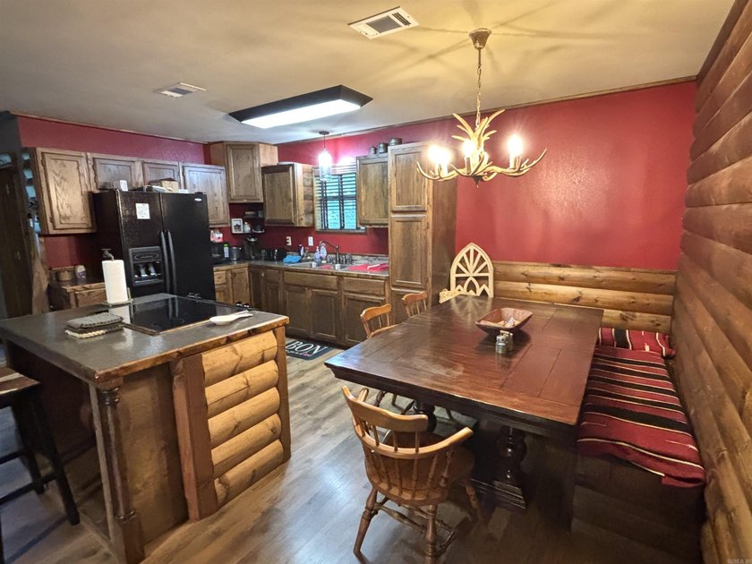 Enjoy being at your own Lake Home! This property features 3bdrm - photo 8