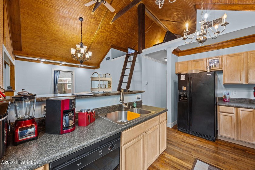 Are you looking for an investment property in the heart of New - photo 18