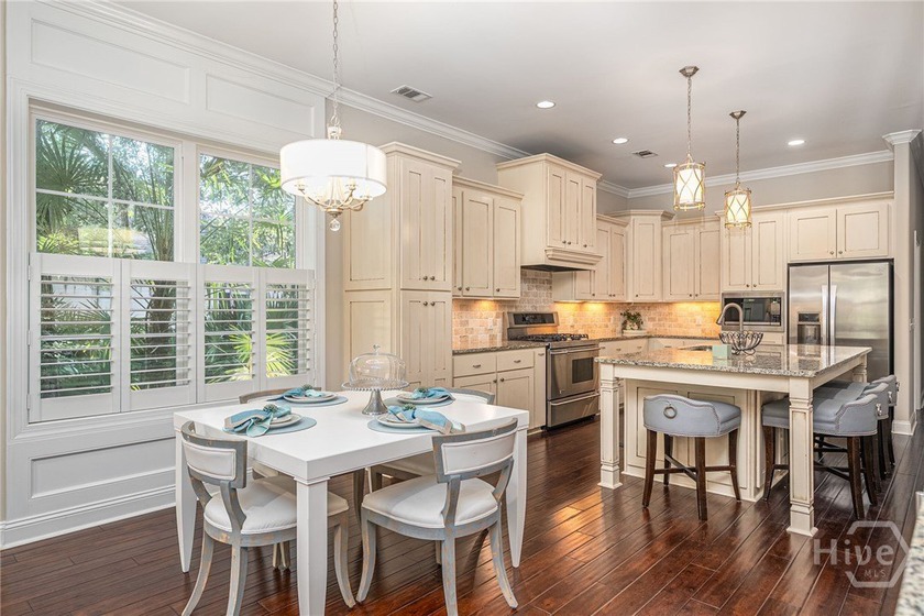 Stunning 4-5 Bedroom, 4.5 bath home. Brick entry way leads into - photo 14