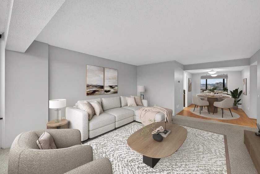 Take in sweeping 9th-floor views and a comfortable, easy-living - photo 2