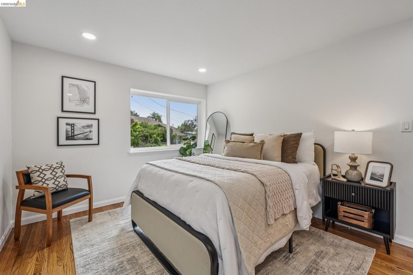 Built in 1968 and on the market for the first time, this - photo 21