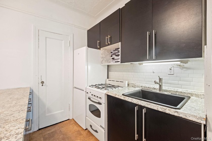 Fully Available!! Affordability is not just a buzzword here - photo 4