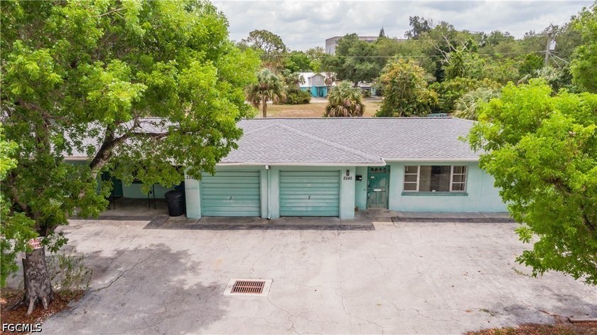 Incredible investment and redevelopment opportunity in the heart - photo 3