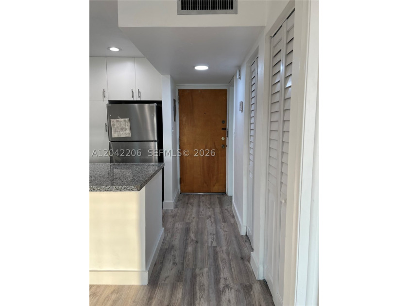 Welcome to your own slice of paradise! Bay Vista Towers is - photo 29