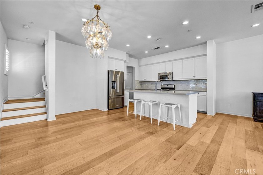 Welcome to 189 Patria, a beautifully appointed end-unit townhome - photo 3