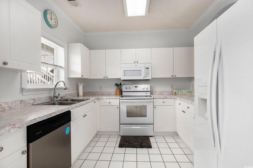 Experience easy coastal living in River Crossing at Barefoot - photo 4