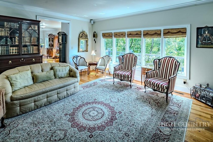 Affectionately known as *Mont Maison* this stunning contemporary - photo 16