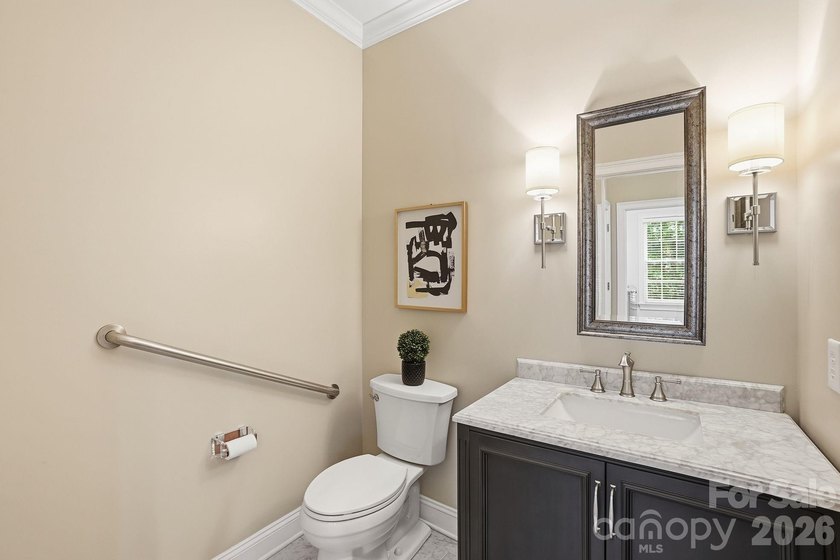 Welcome to this beautifully designed 3-bedroom, 3.5-bath home - photo 19