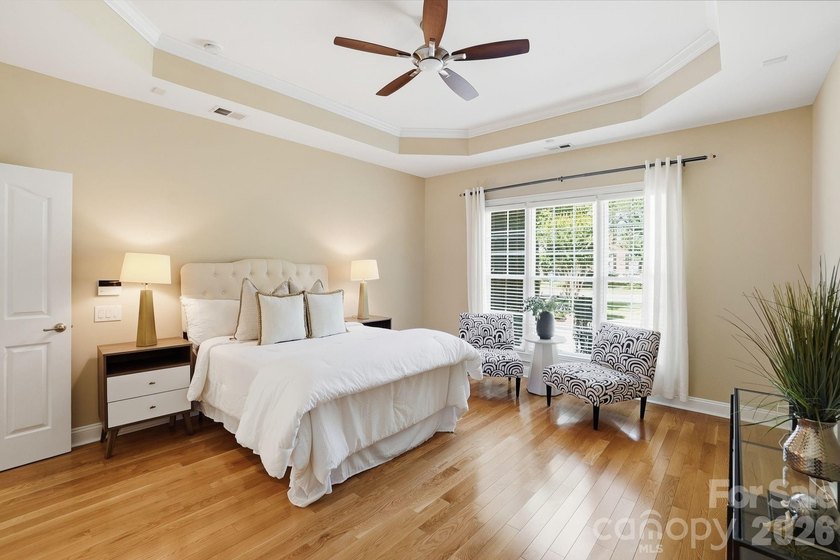 Welcome to this beautifully designed 3-bedroom, 3.5-bath home - photo 22