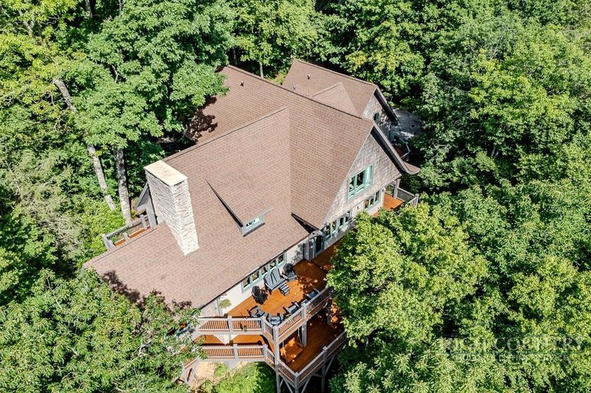 Affectionately known as *Mont Maison* this stunning contemporary - photo 44