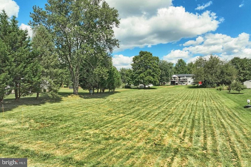 ***TO BE BUILT***Welcome to 38 Wadsworth Dr., East Berlin Pa - photo 2