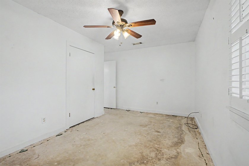 Opportunity awaits in Killearn Acres! This 3-bedroom, 2-bath - photo 28