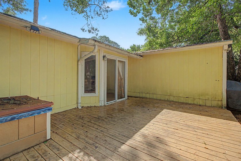 Opportunity awaits in Killearn Acres! This 3-bedroom, 2-bath - photo 34