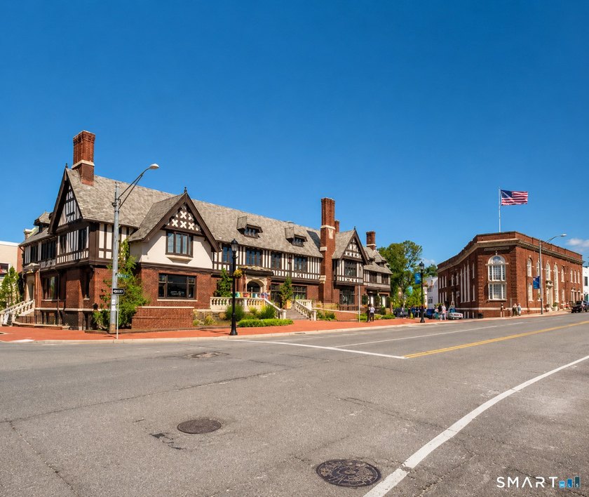 Introducing The Winslow Manor, one of Westport's most - photo 38