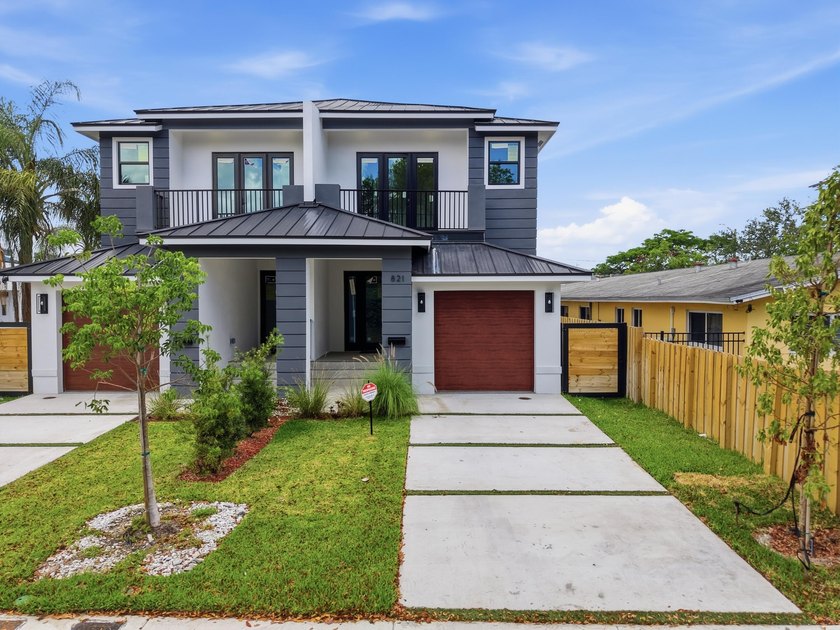 A refined new construction residence in historic Sailboat Bend - photo 5
