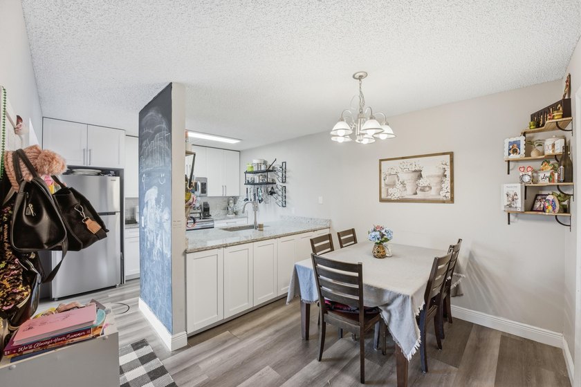 Beautifully updated 3-bedroom, 2.5-bath home in the highly - photo 9