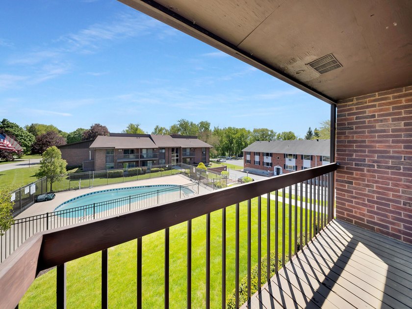 Imagine owning a, low-maintenance condo just a few blocks from - photo 18