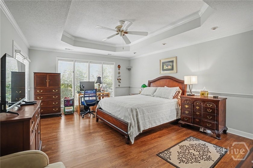 Nicely designed 3-bedroom, 3.5-bath patio home with an ideal - photo 16