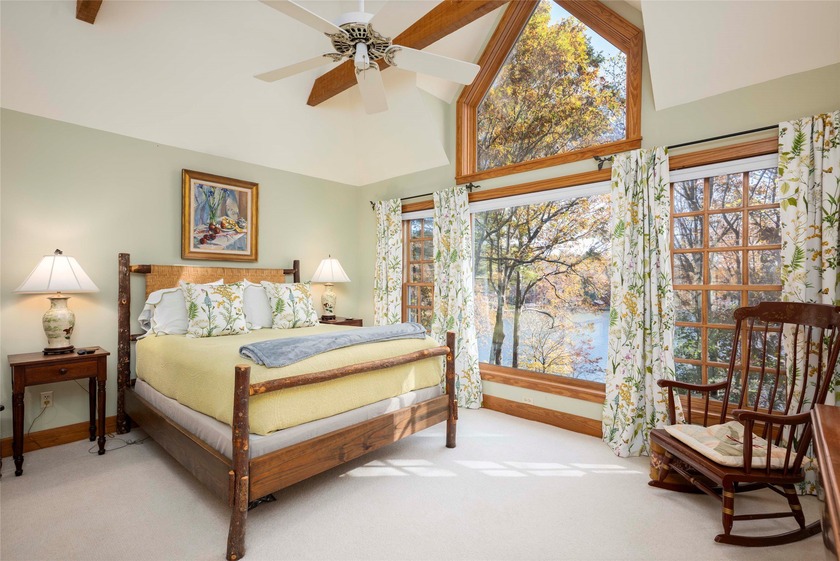 Nestled on Red Bird Circle, one of Lake Toxaway's truly special - photo 37