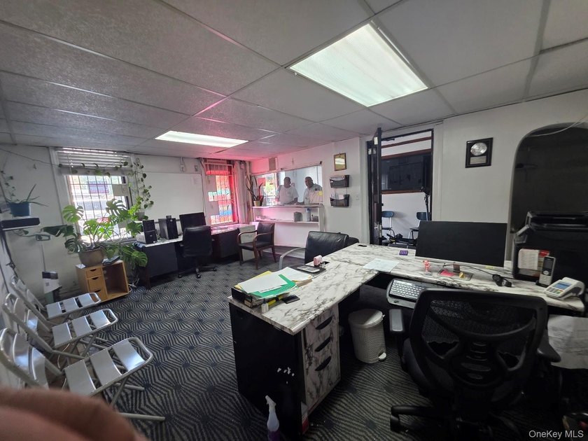 Multi-Service Business for Sale An exceptional opportunity to - photo 6