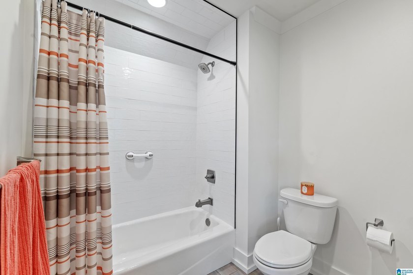 Experience a level of quality &amp; detail that is truly hard to - photo 32