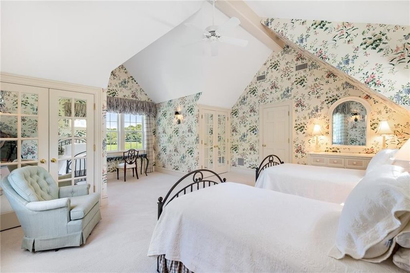 Nestled within 22+ private acres in the picturesque Matunuck - photo 41