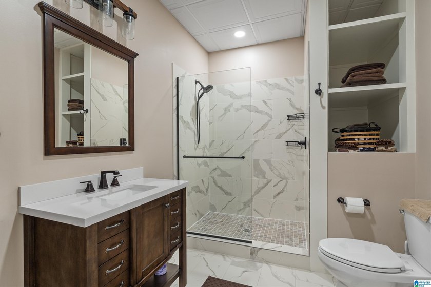 Experience a level of quality &amp; detail that is truly hard to - photo 42