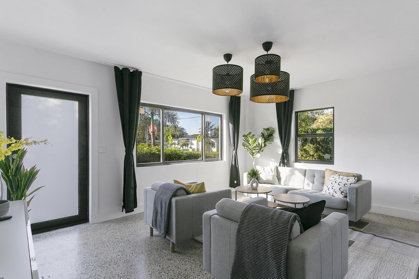 Beautiful Oakland Park income property offering flexibility - photo 4