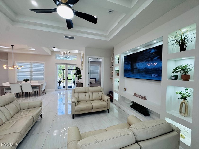 WOW, WHAT A GREAT LOCATION!!! Come own your own piece of - photo 22
