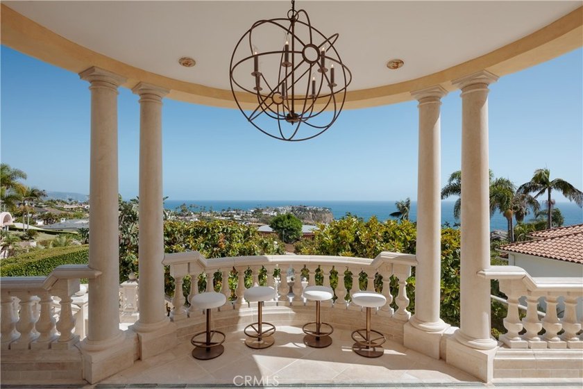 A premier opportunity to acquire one of the grandest estates - photo 3