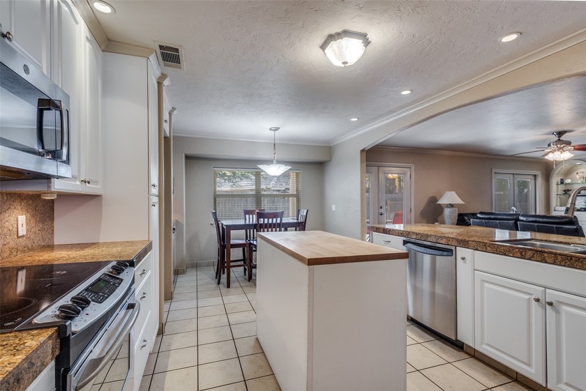 Price reduced to below market value. Don't miss this great deal - photo 6