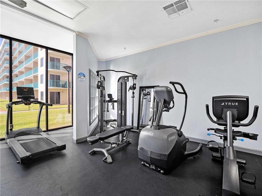 NEW PRICE ADJUSTMENT! Welcome to the Beach! This 2bdrm/2bath - photo 23
