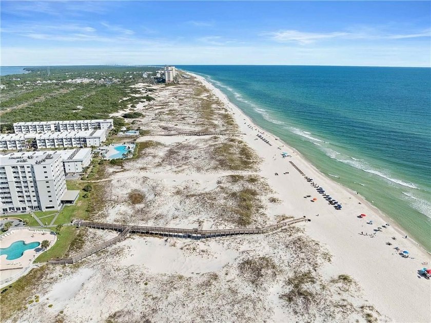 NEW PRICE ADJUSTMENT! Welcome to the Beach! This 2bdrm/2bath - photo 26