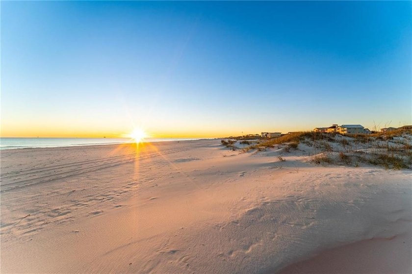 NEW PRICE ADJUSTMENT! Welcome to the Beach! This 2bdrm/2bath - photo 30