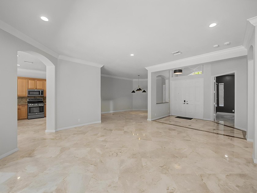 Welcome to your dream home in the highly sought-after community - photo 3