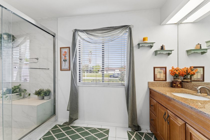 Live the Florida lifestyle you've been dreaming of in the - photo 22