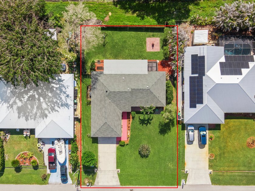Live the Florida lifestyle you've been dreaming of in the - photo 39