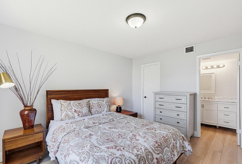 Welcome to this beautifully renovated 2BR/2BA condo in the - photo 10