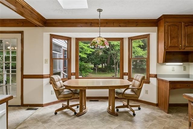 Welcome home to this charming all-brick ranch in the desirable - photo 20