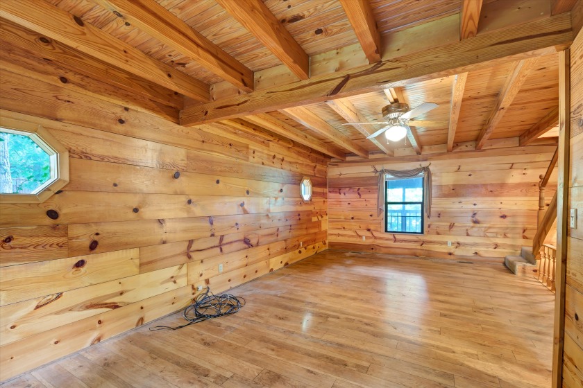 Rustic Lake Home With Easy Lake Access &amp; Dock - photo 7