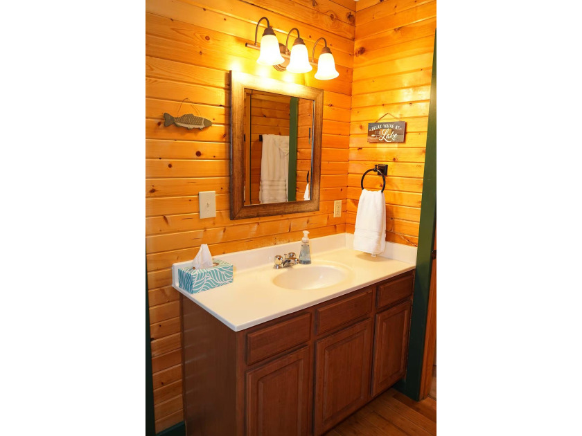 Here it is! Lakefront 2-bedroom, 1-bath cabin at Edgewater Beach - photo 9