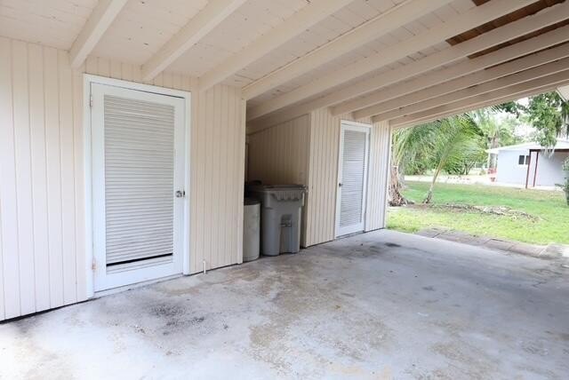 Cute, bright 3-bedroom, 2-bath single family home conveniently - photo 3