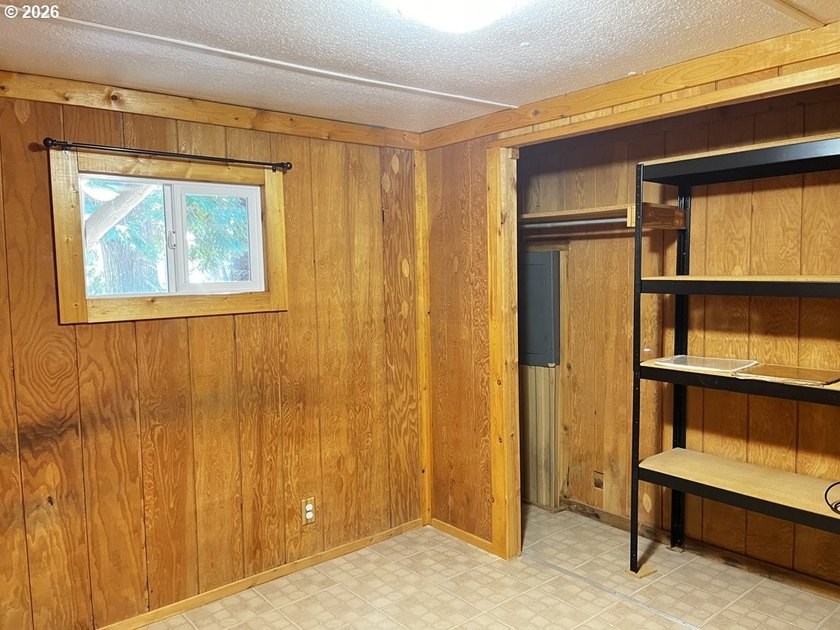Situated on a desirable corner lot, this 0.15-acre property - photo 23