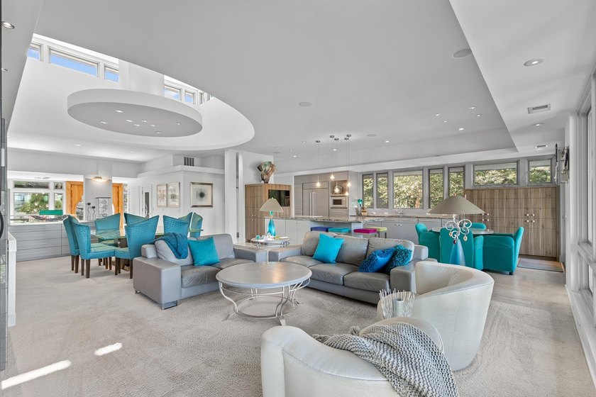 This stunning ranch home, designed by James R. Dresser in the - photo 37