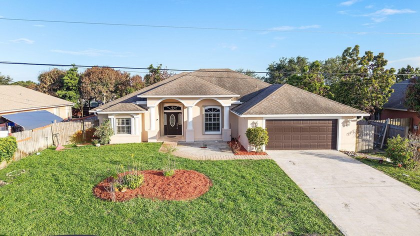 Spacious and well-maintained 3-bedroom, 2-bathroom home offering - photo 28
