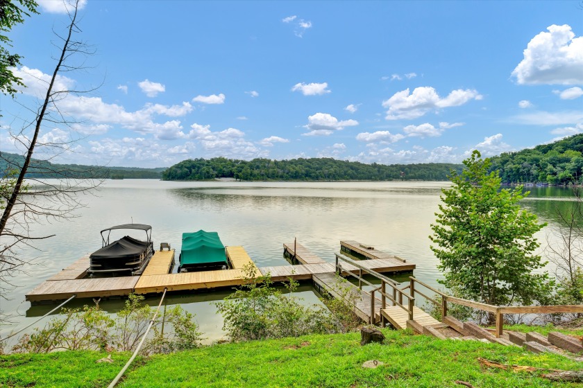 Rustic Lake Home With Easy Lake Access &amp; Dock - photo 3