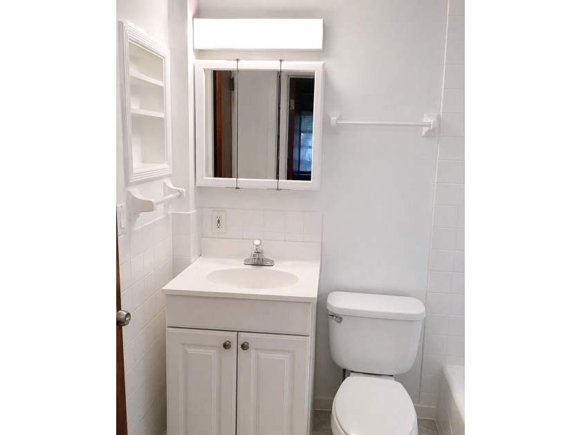 Beautiful Oakland Park income property offering flexibility - photo 30