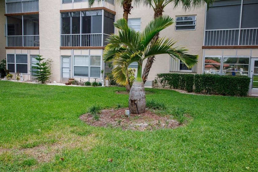 Renovated and Ready! Enjoy the convenience of this spacious 2 - photo 37