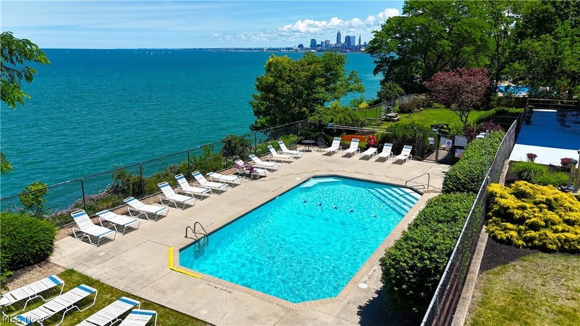 Enjoy effortless high-rise living in this 10th-floor condo at - photo 7